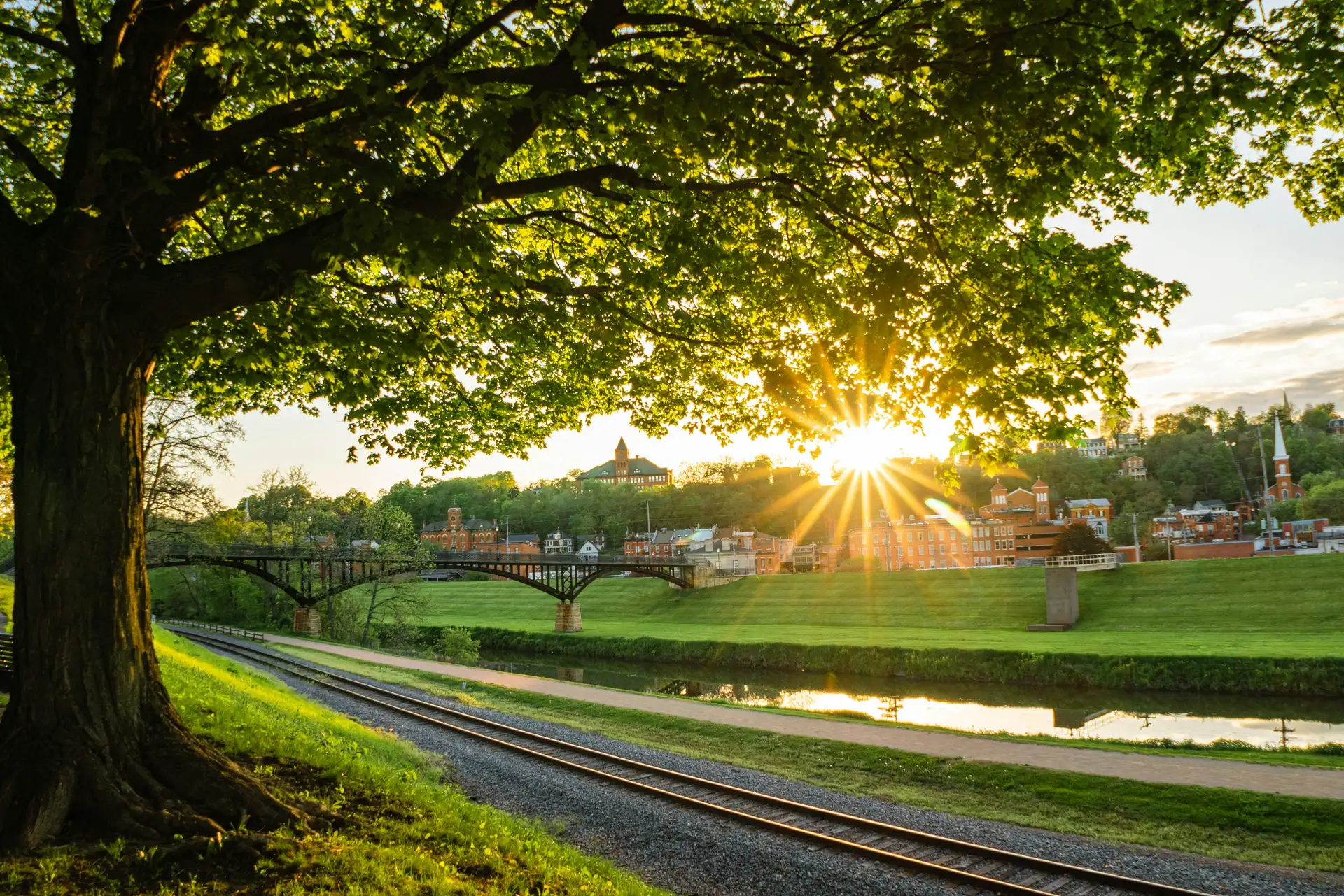 Galena, IL image