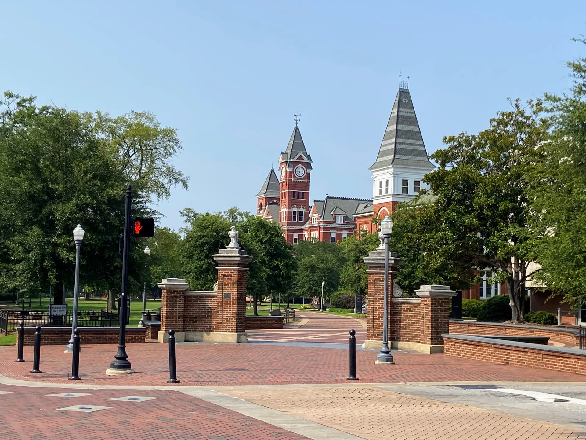 Auburn image