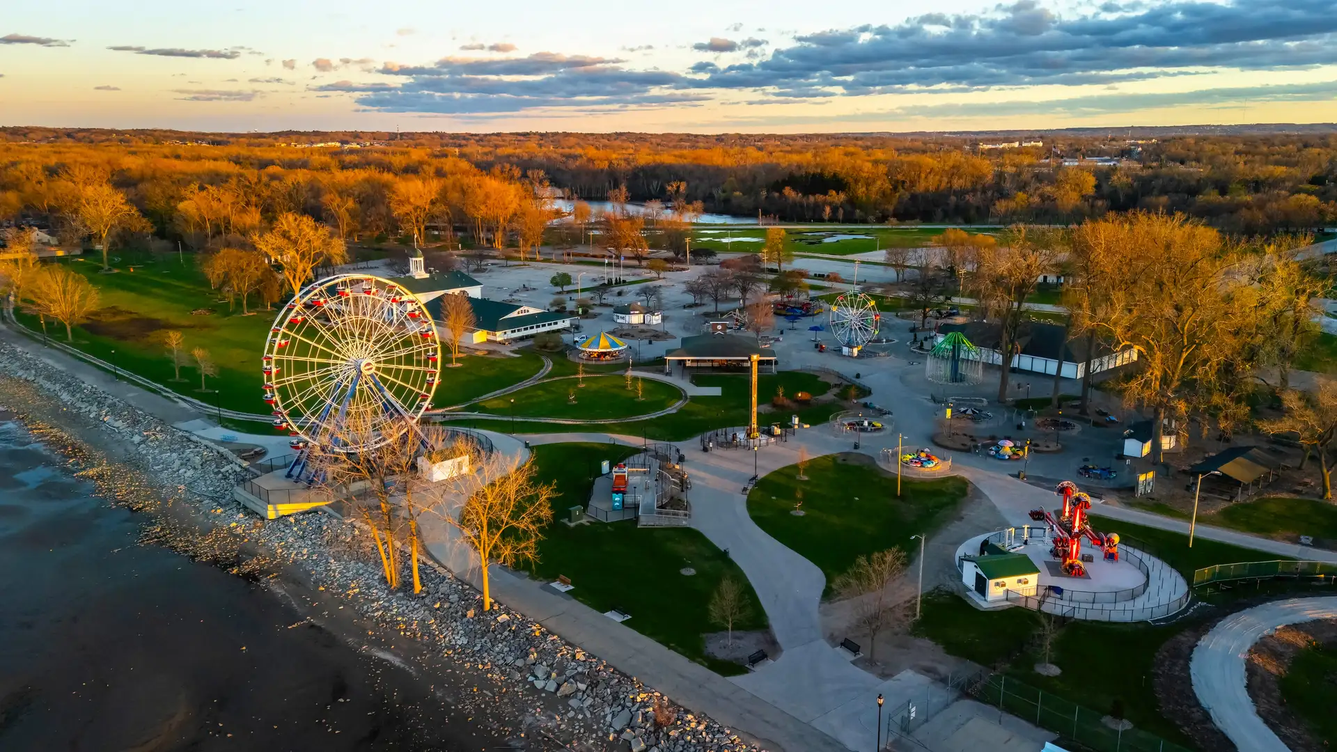 Green Bay image
