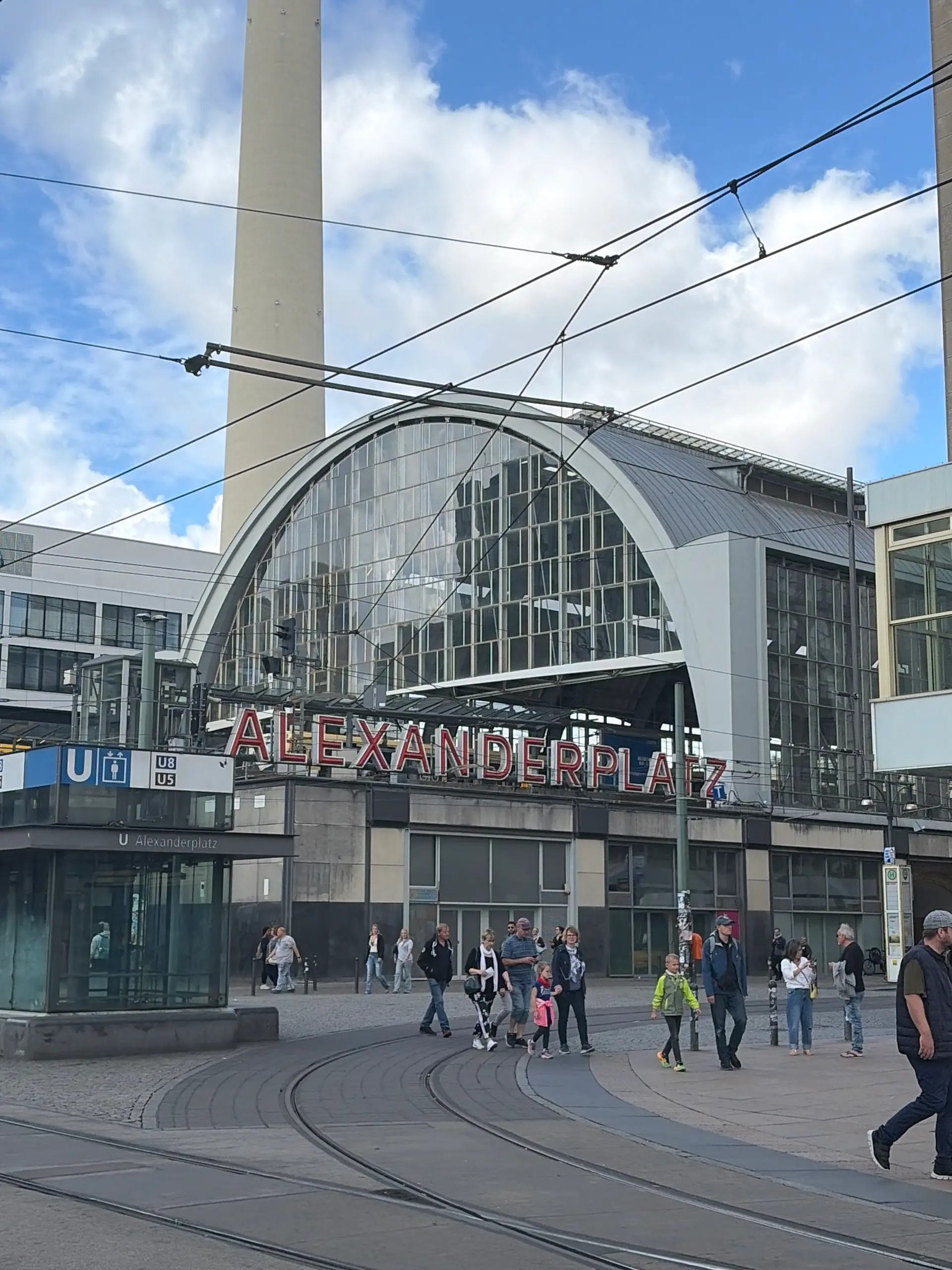 Player photo from Highlights Berlin: Between Love and War walking tour in Berlin