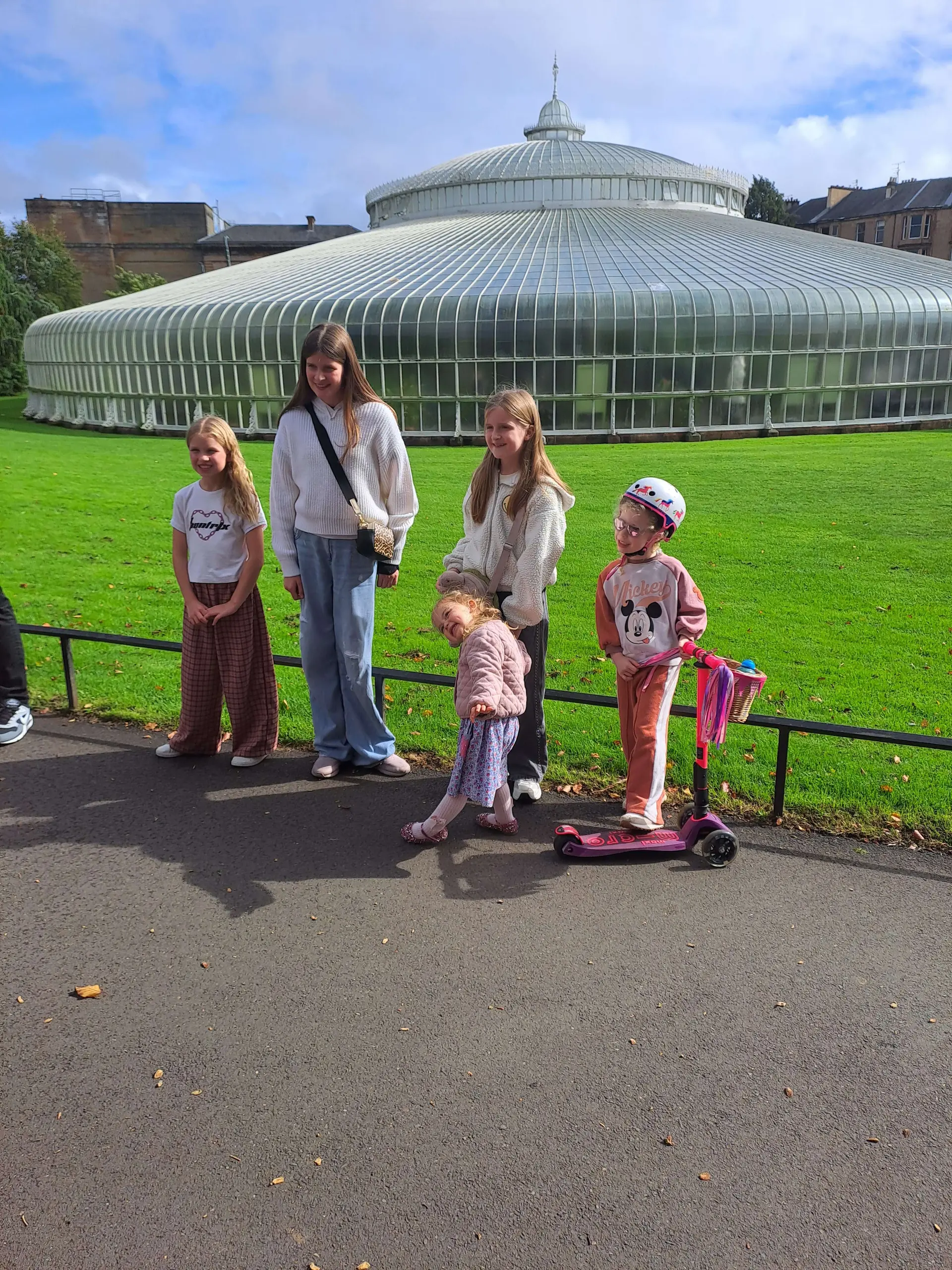 Player photo from Glasgow's West End: The Portal Traveler walking tour in Glasgow