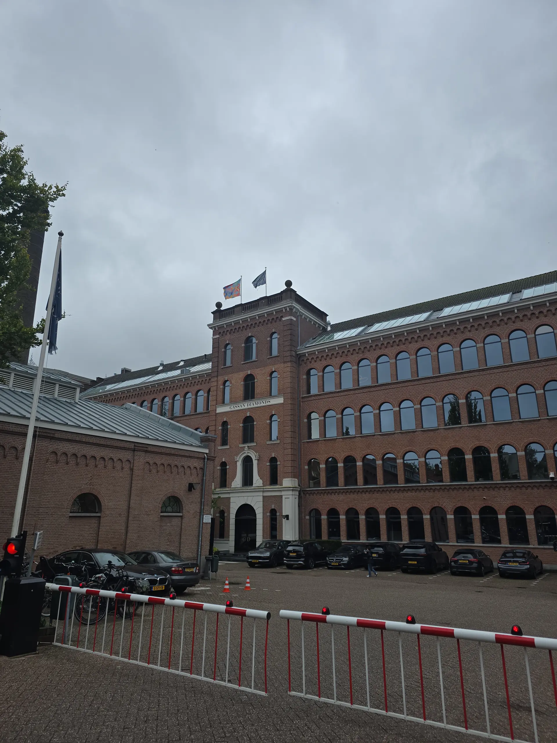 Player photo from Jewish Amsterdam: The Old Quarter walking tour in Amsterdam