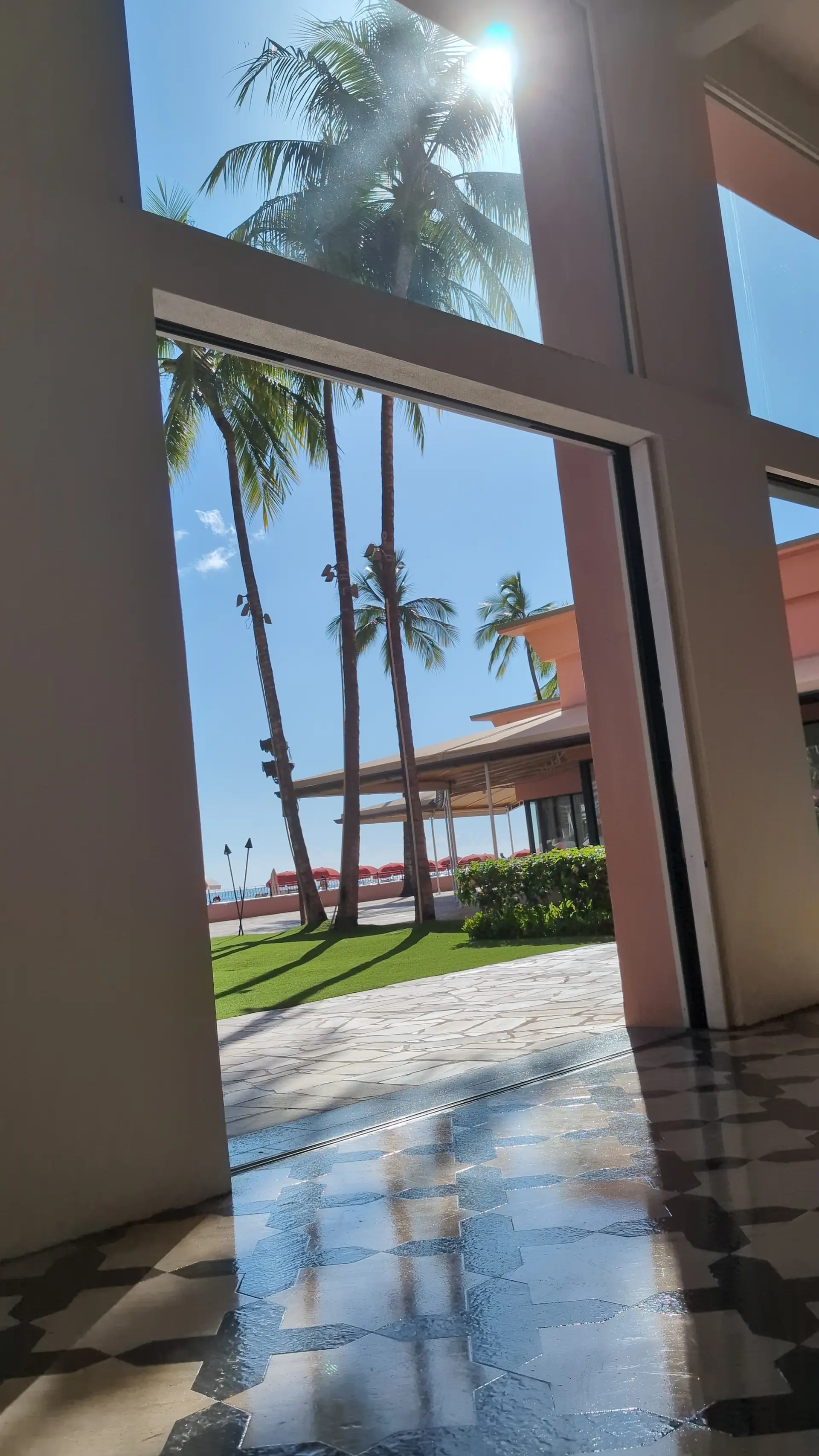 Player photo from Romantic Honolulu: Lovers in Paradise walking tour in Honolulu