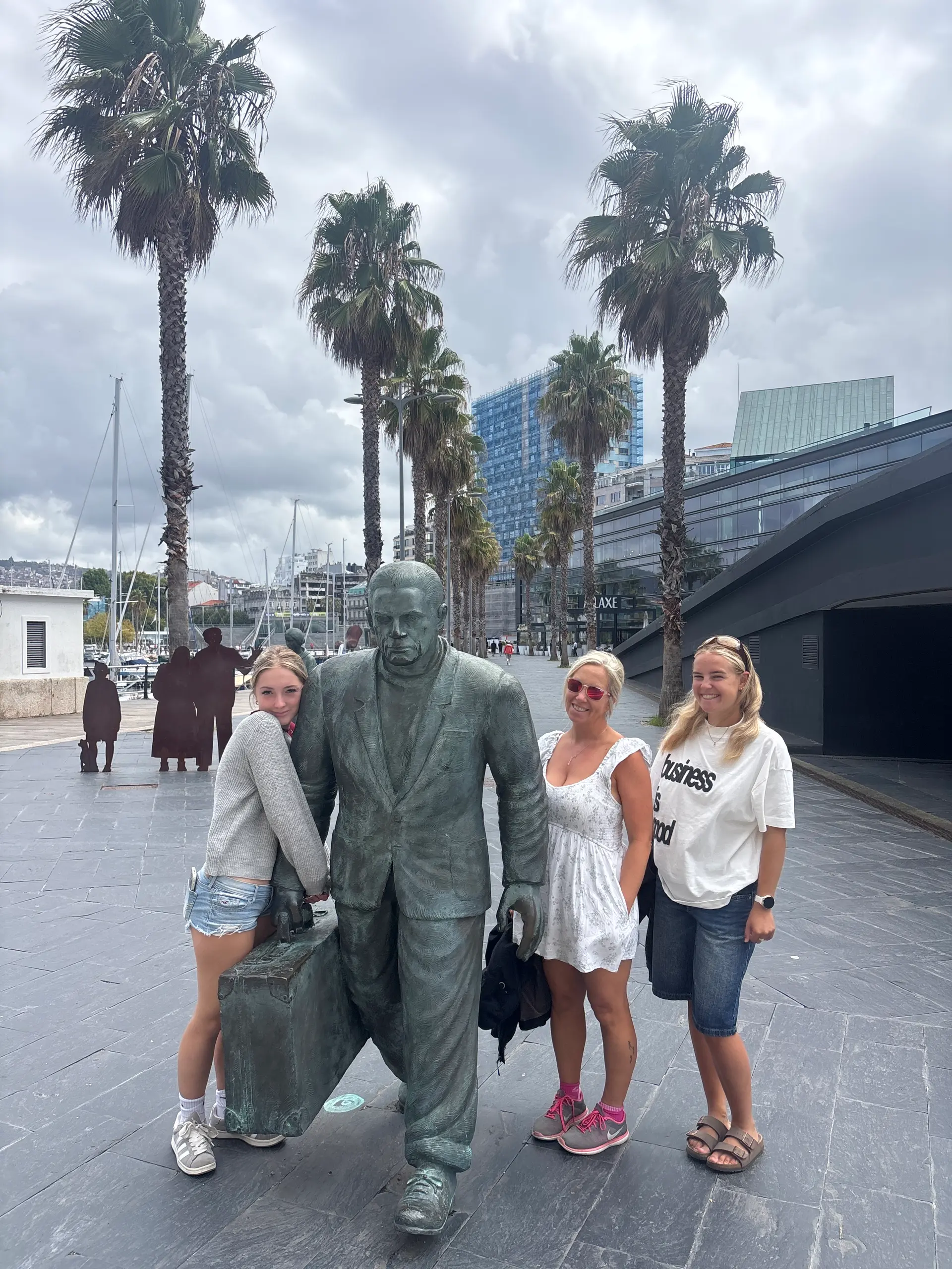 Player photo from Discovering Vigo: a journey home walking tour in Vigo