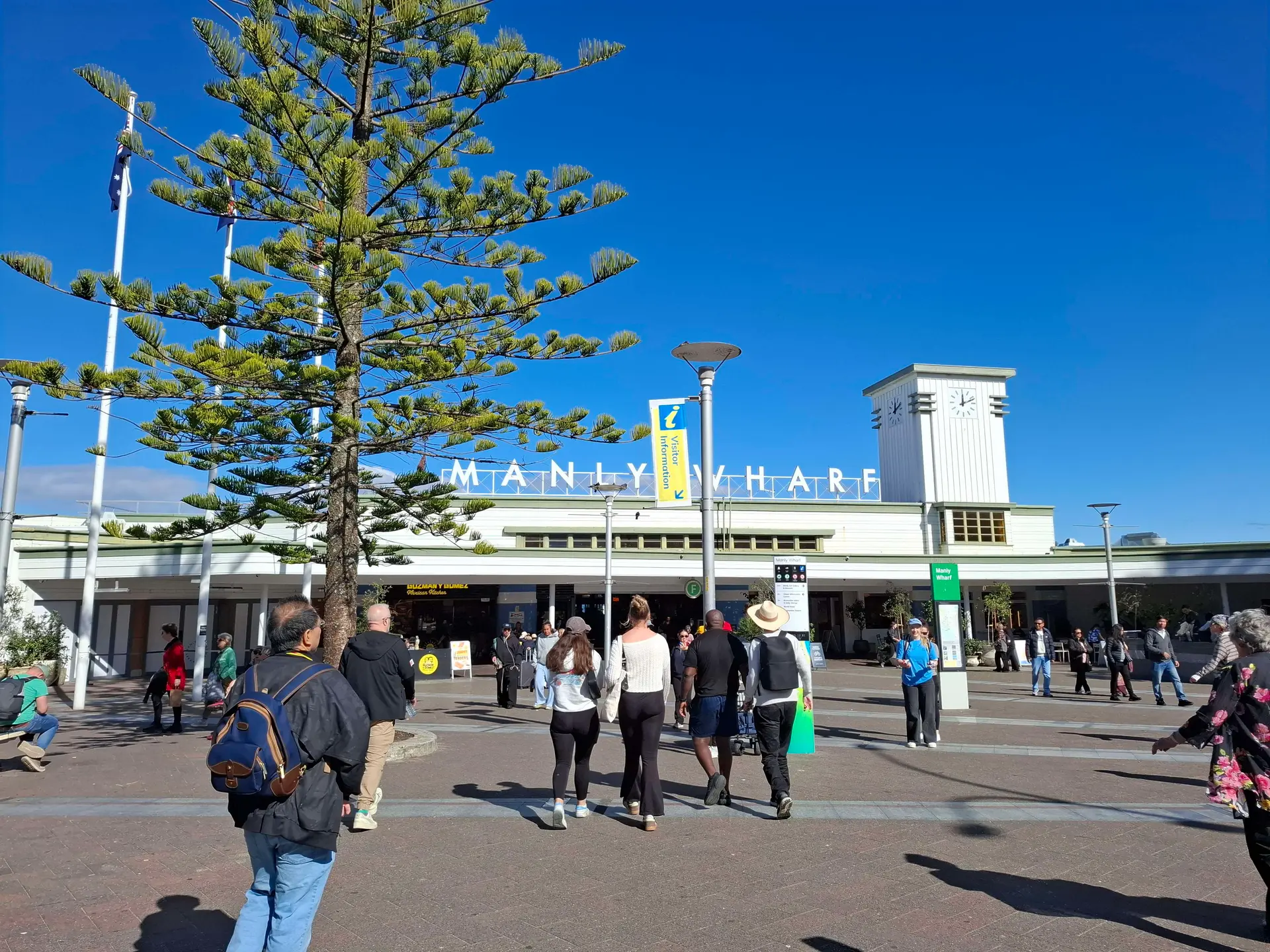 Player photo from Manly: Sydney's Playground walking tour in Manly