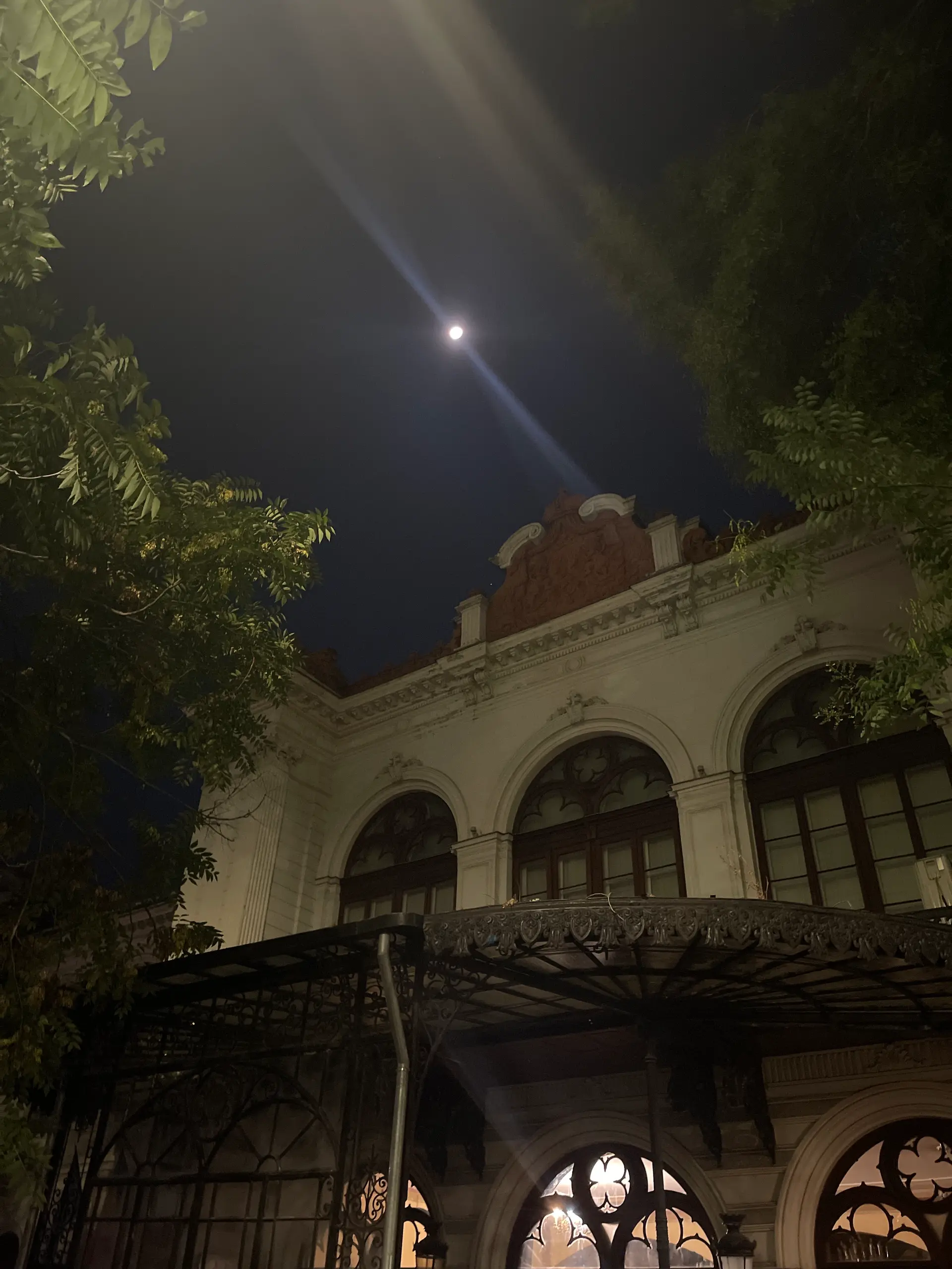 Player photo from Bucharest: Un bal regal, o șansă la tron! walking tour in Bucharest
