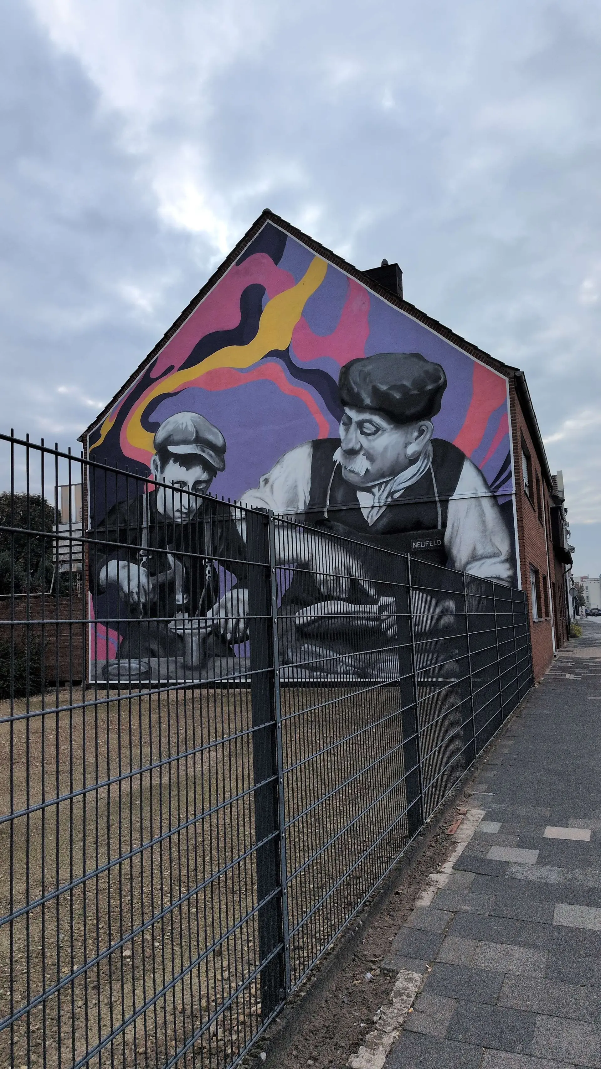 Player photo from Mysterious Murals : Find the hidden Elephant in Rheine walking tour in Rheine