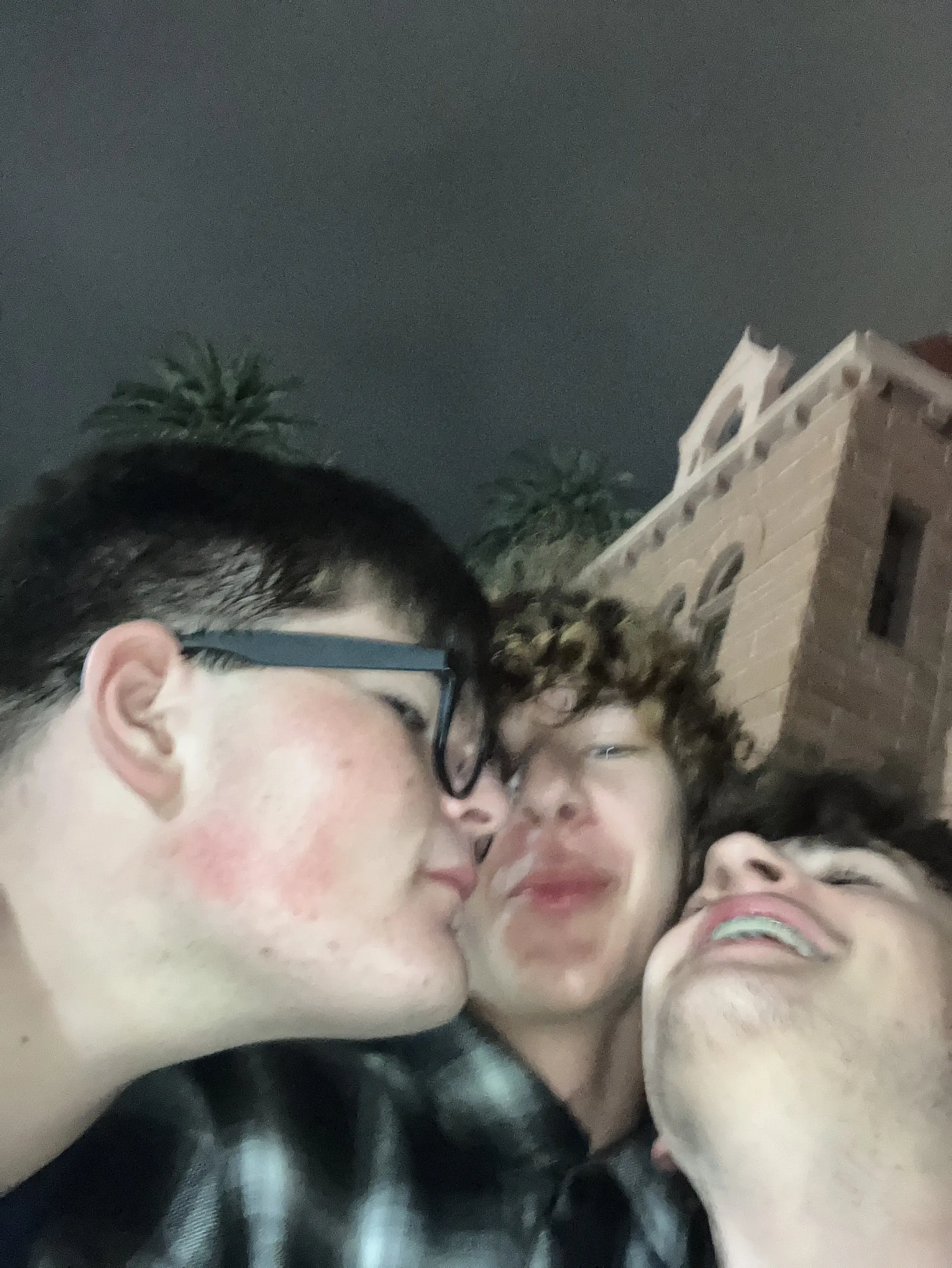 Photo by Oli