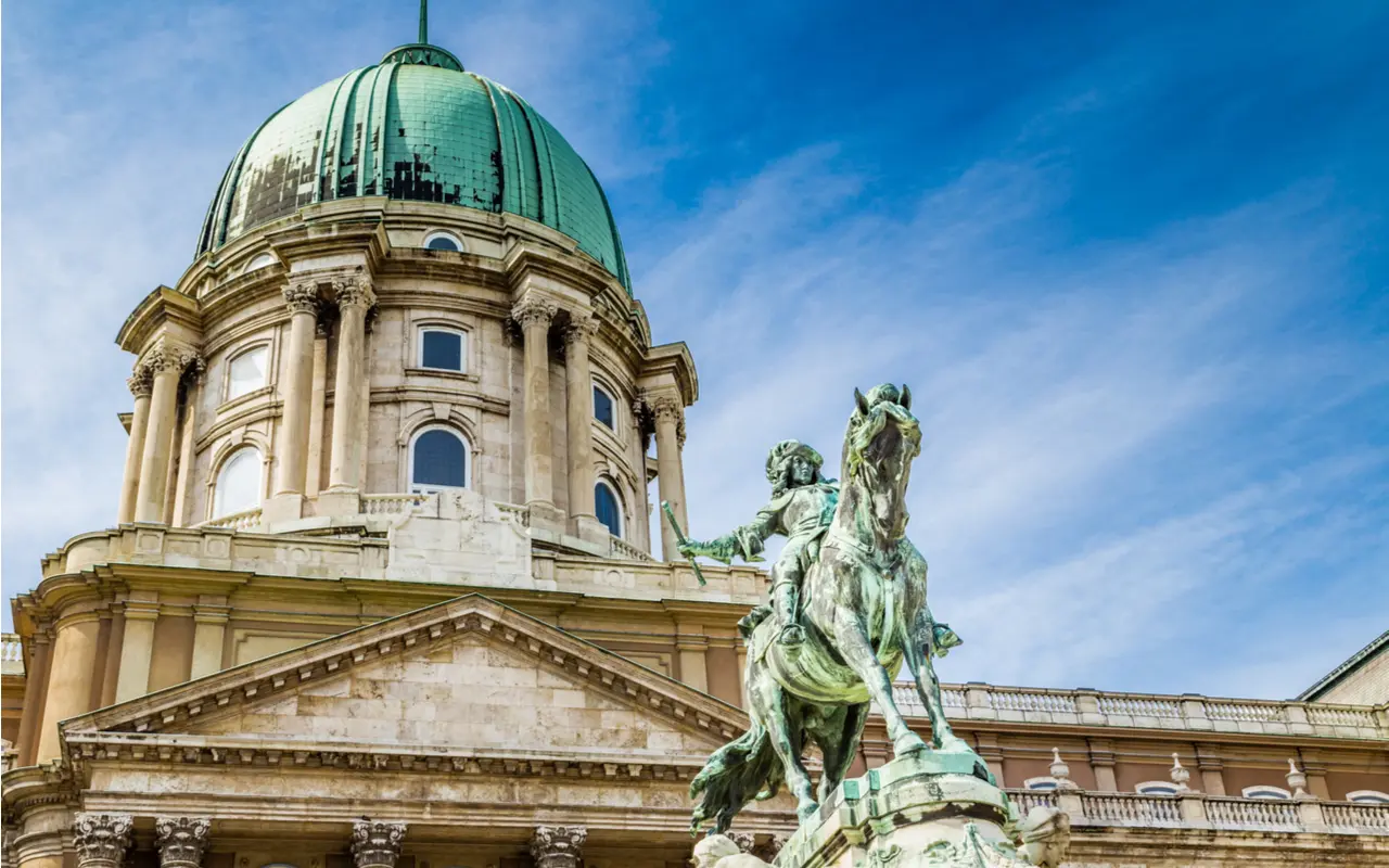 Buda Castle District in Budapest: Time Travel Mystery cover
