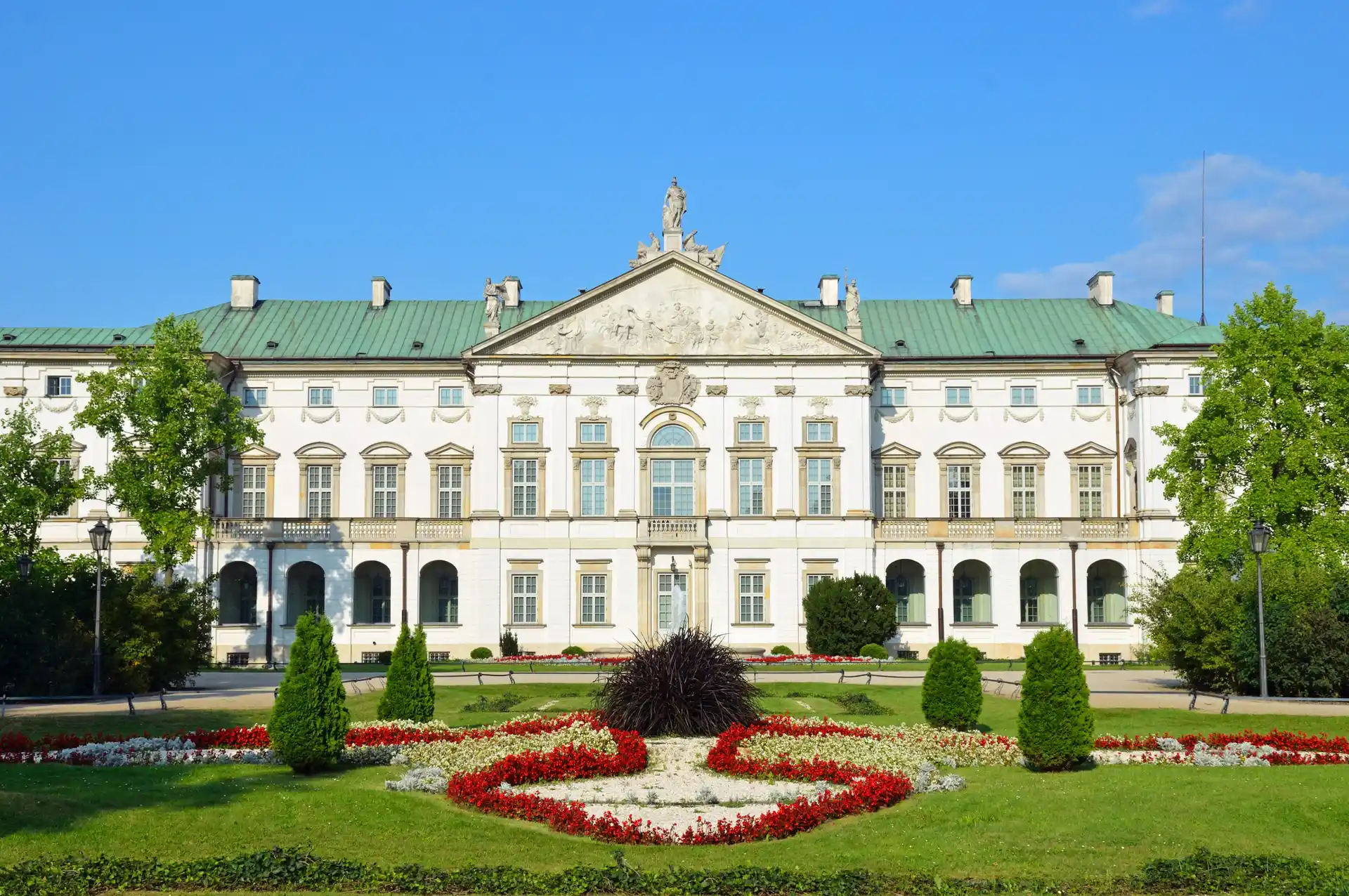 Warsaw: Time-Machine Hidden In Muranów image 1