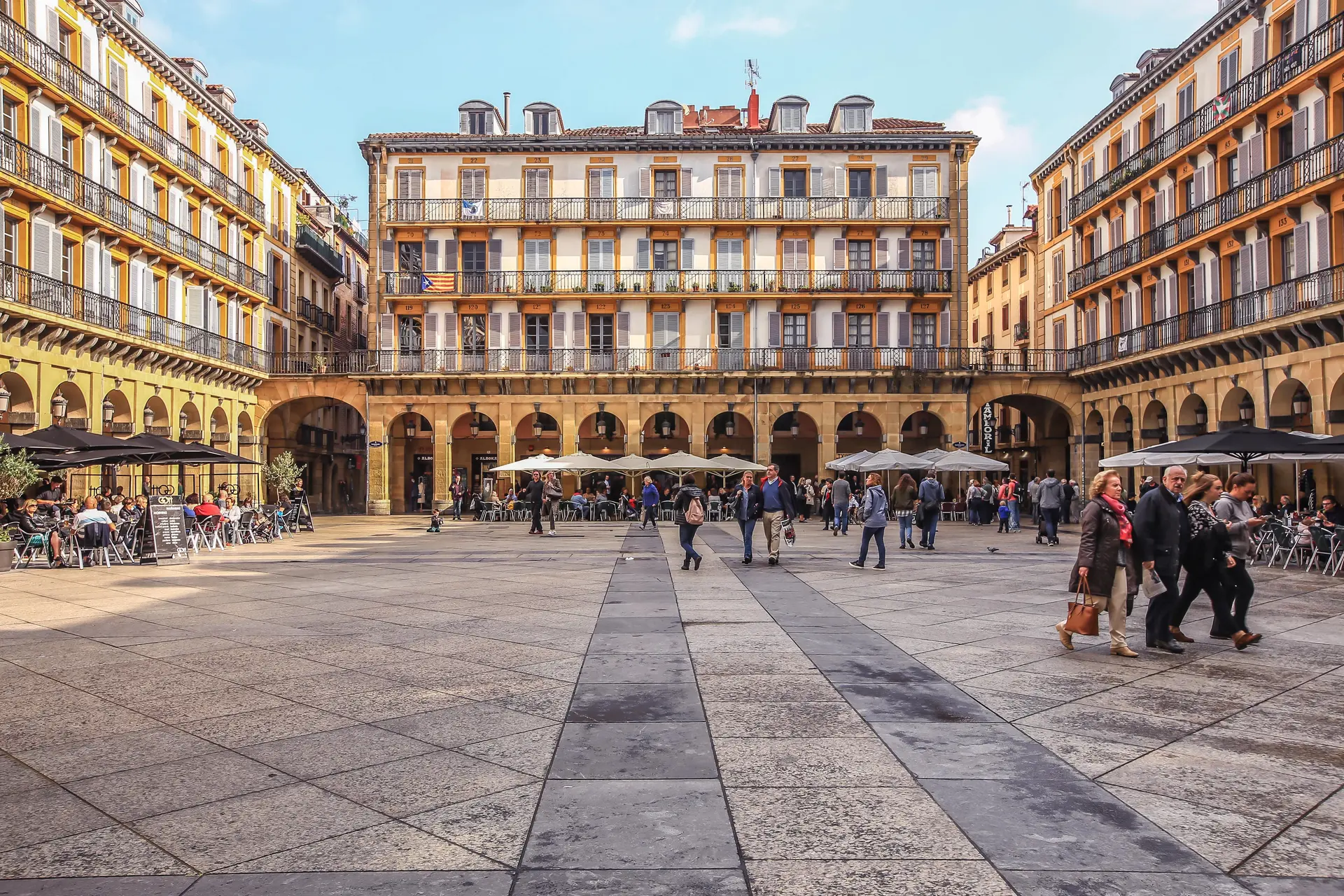 San Sebastian: The Basque Goddess of the Old Town