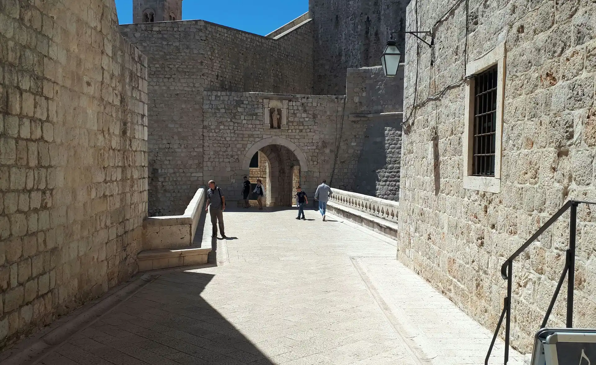 Quest image