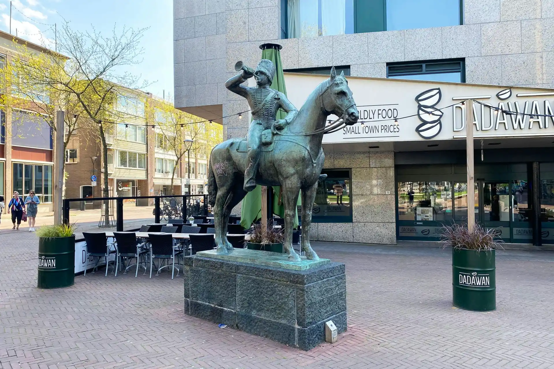 Quest image