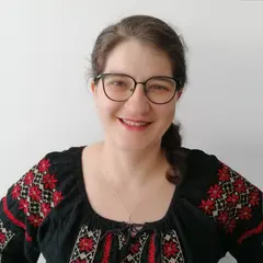 Nadia Comanici, quest creator on Questo